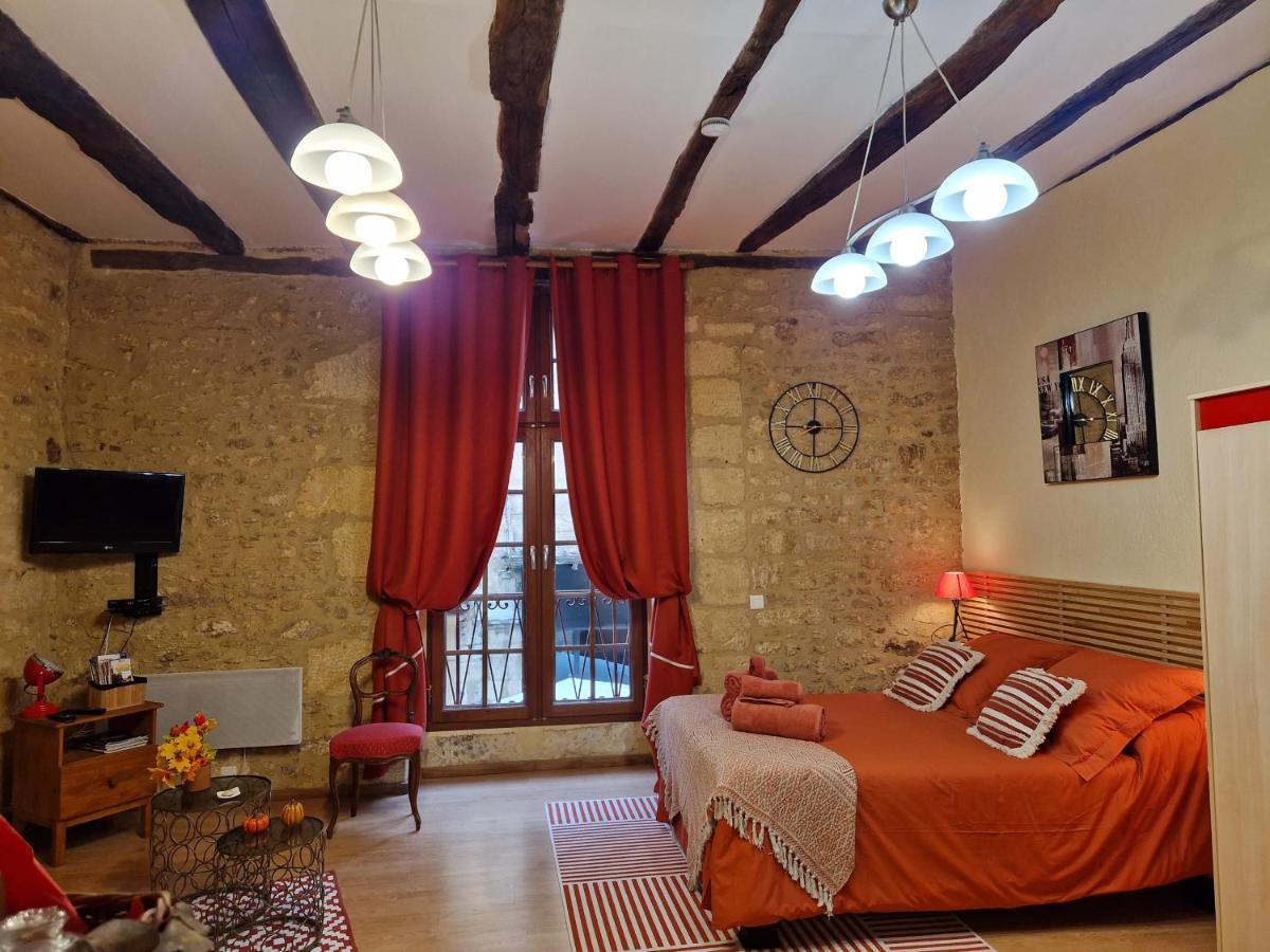 Les Flamboyants Apartment Sarlat-la-Caneda Exterior photo